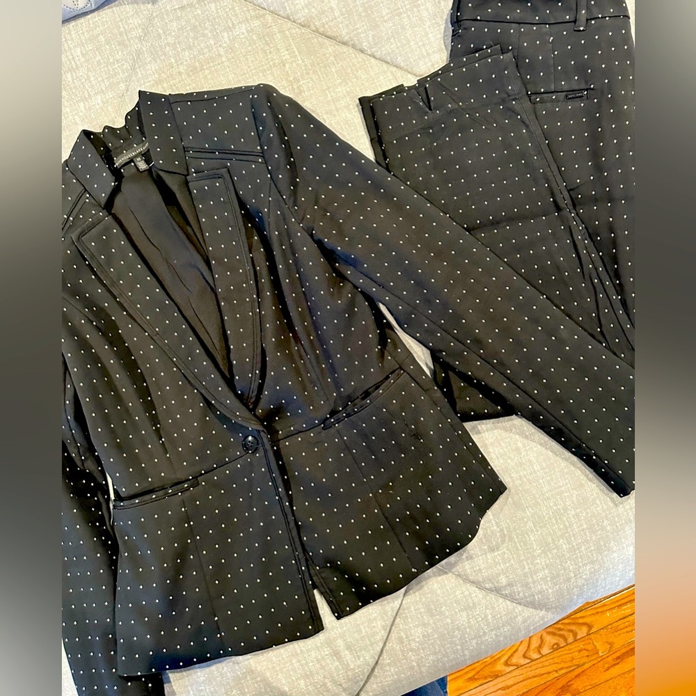 WHBM Pant /Jacket Set - Size 10